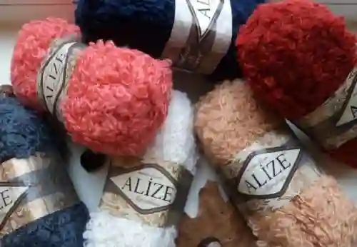 retain yarn